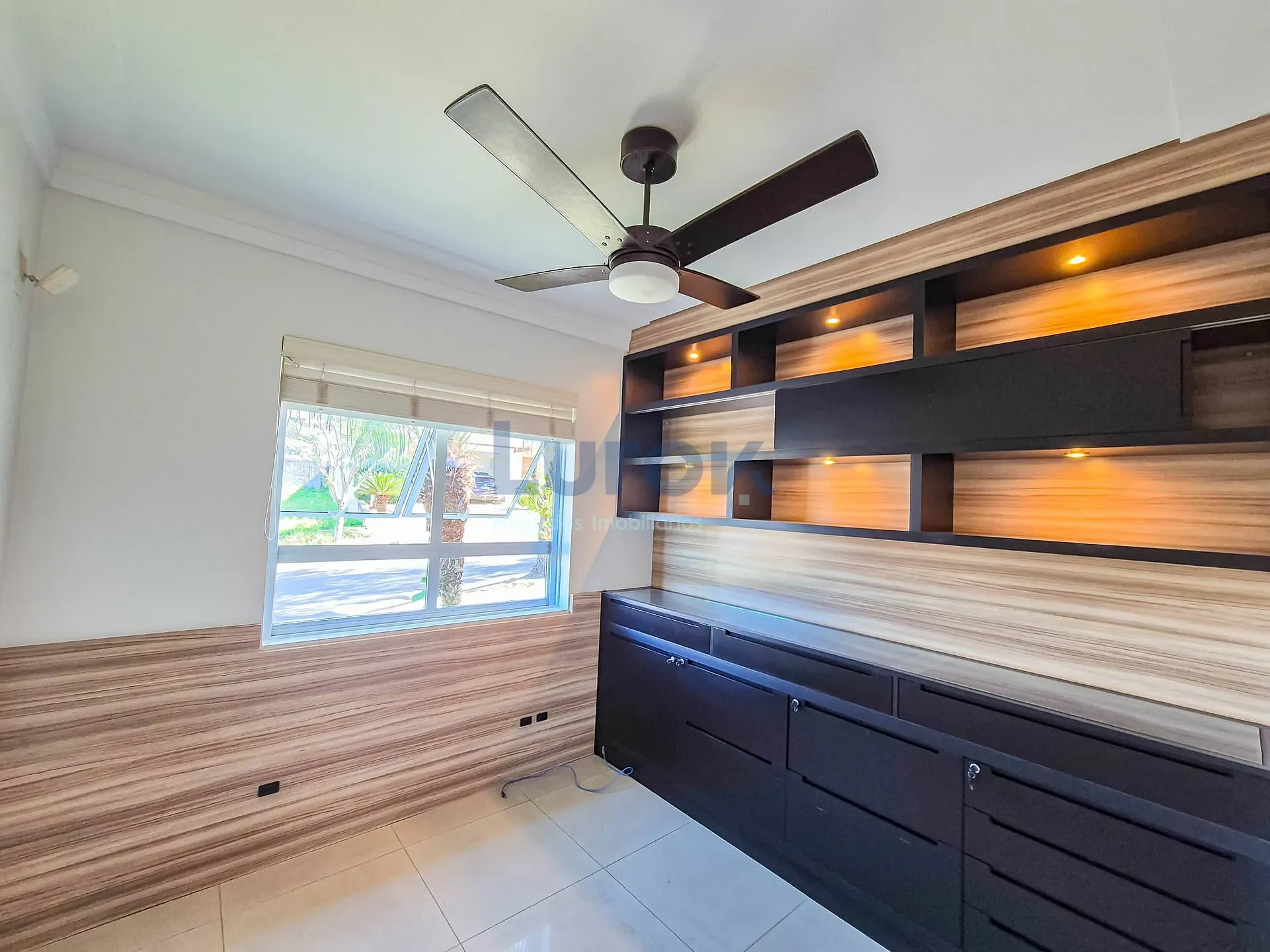 Casa, 4 quartos, 342 m² - Foto 11