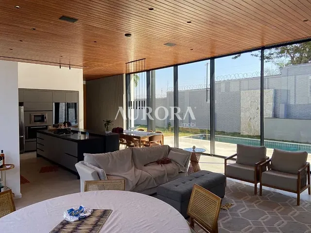 Casa com 742m² 3 quartos e 4 banheiros, à venda ou para alugar, no bairro Palhano 2 em Londrina