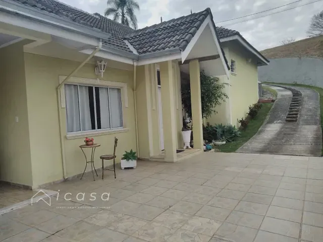 Casa com 1000m² 4 quartos e 6 banheiros, à venda ou para alugar, no bairro Parque Mirante Do Vale em Jacareí