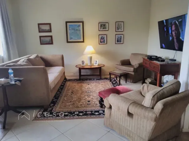 Casa com 1000m² 4 quartos e 6 banheiros, à venda ou para alugar, no bairro Parque Mirante Do Vale em Jacareí