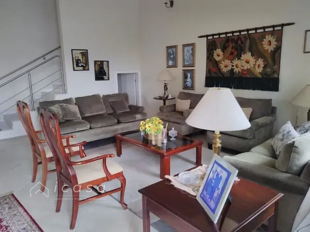Casa com 1000m² 4 quartos e 6 banheiros, à venda ou para alugar, no bairro Parque Mirante Do Vale em Jacareí