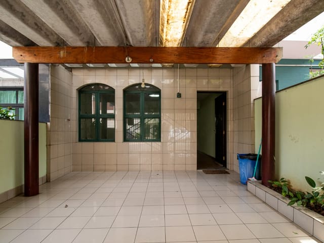 Foto do Casa - Casa tipo para venda em Alto da Lapa com 4 quartos, sendo 1 suíte, 236m² | Lares e Andares Imóveis