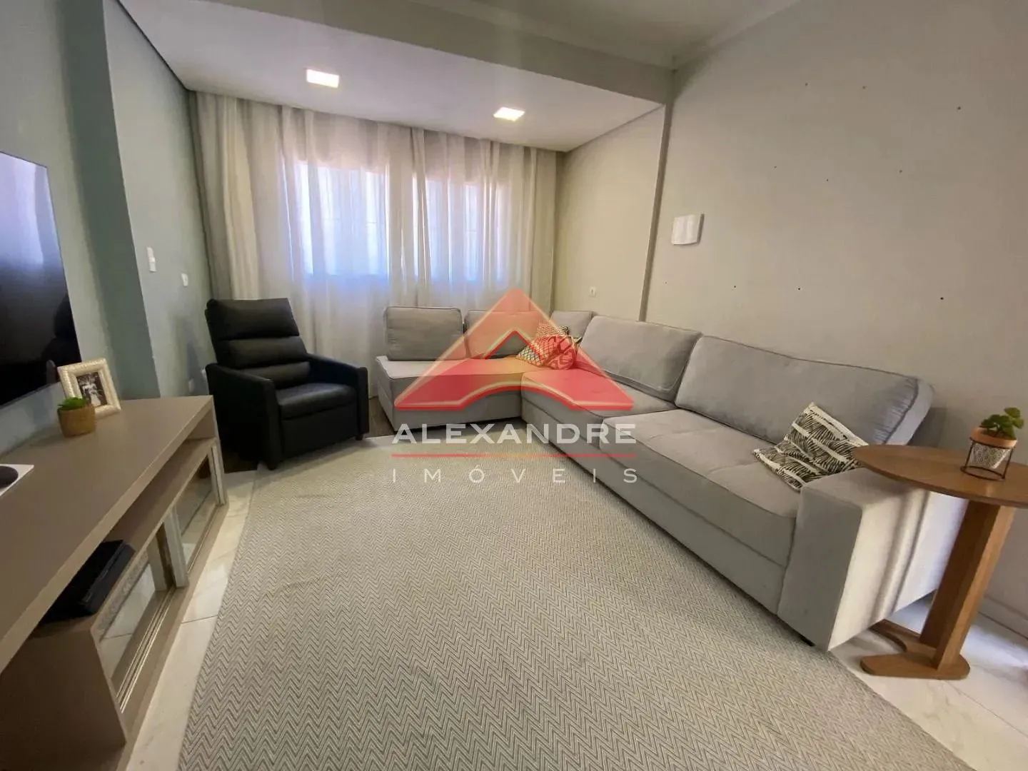Casa, 2 quartos, 58 m² - Foto 1