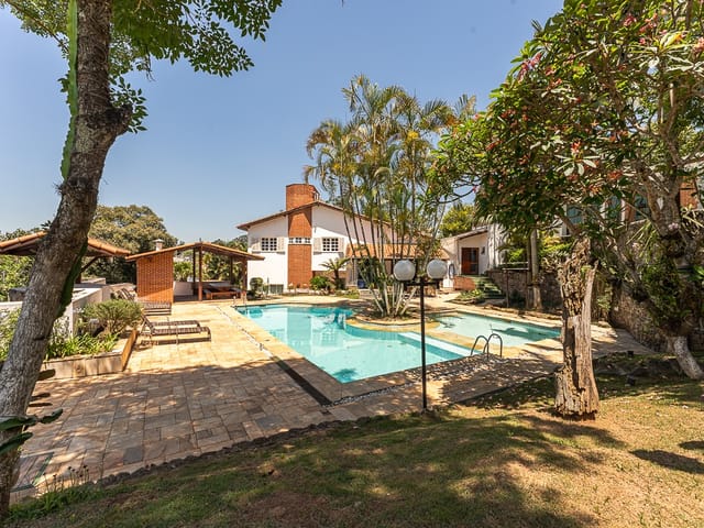 Foto do Casa - Casa para venda em Granja Viana com 6 quartos, sendo 4 suítes, 708m² | Lares e Andares Imóveis