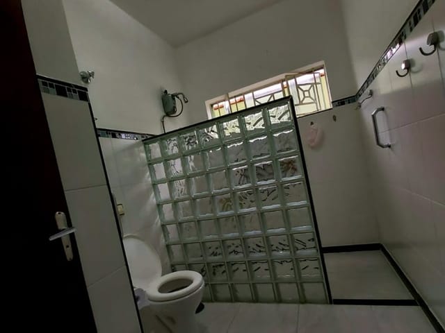 Casa com 720m² 3 quartos e 4 banheiros, à venda, no bairro Jardim Residencial Doutor Lessa em Pindamonhangaba