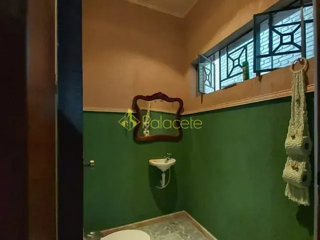 Casa com 720m² 3 quartos e 4 banheiros, à venda, no bairro Jardim Residencial Doutor Lessa em Pindamonhangaba
