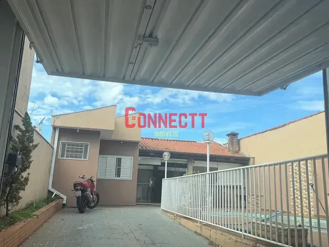 Casa com 250m² 2 quartos e 2 banheiros, à venda, no bairro Planalto Verde em Ribeirão Preto
