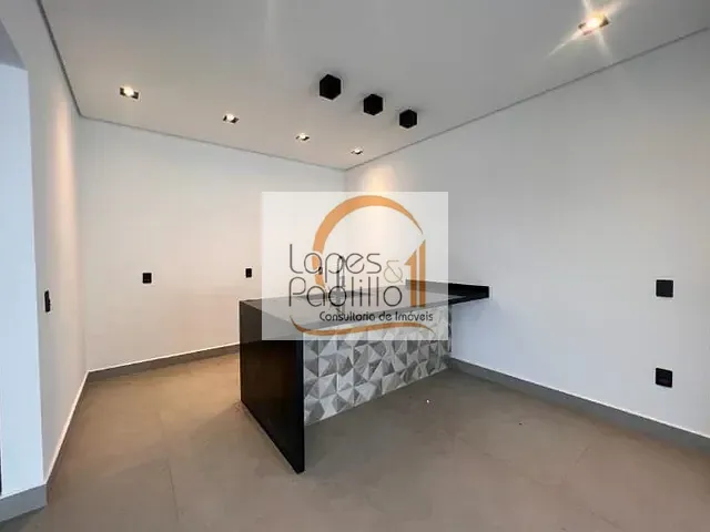 Casa com 648m² 4 quartos e 5 banheiros, à venda, no bairro Condomínio Residencial Campos do Conde em Bragança Paulista