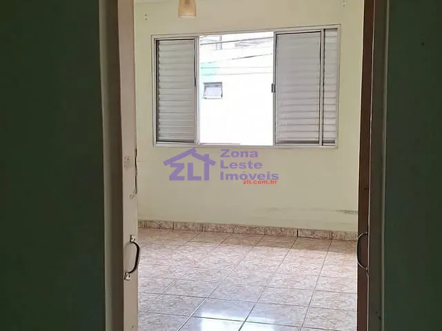 Casa com 124m² 2 quartos e 2 banheiros, à venda, no bairro Vila Paulo Silas em São Paulo