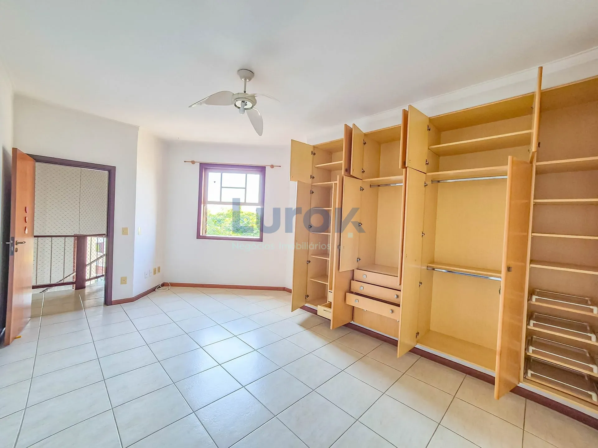 Casa, 4 quartos, 330 m² - Foto 14
