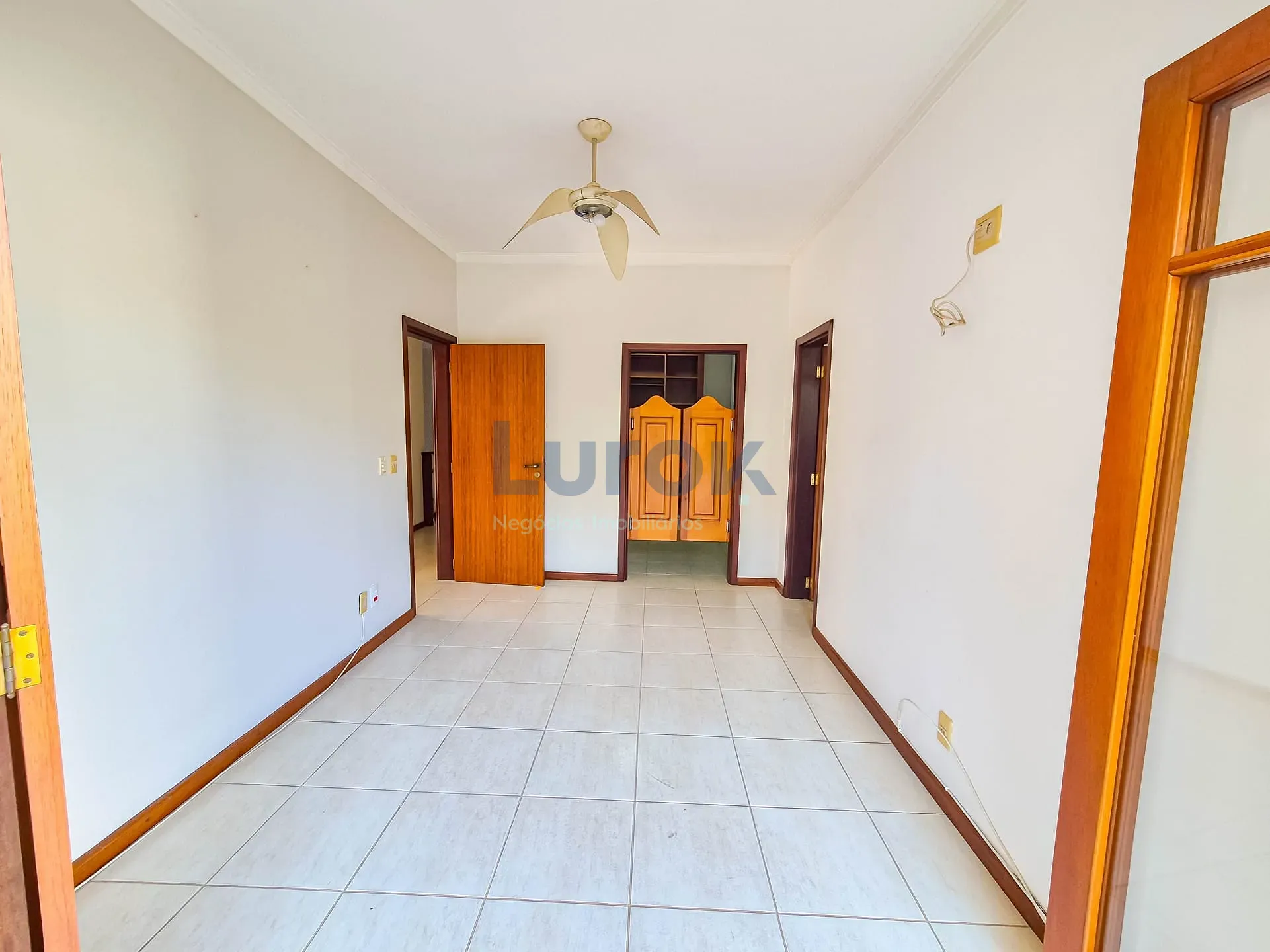Casa, 4 quartos, 330 m² - Foto 22