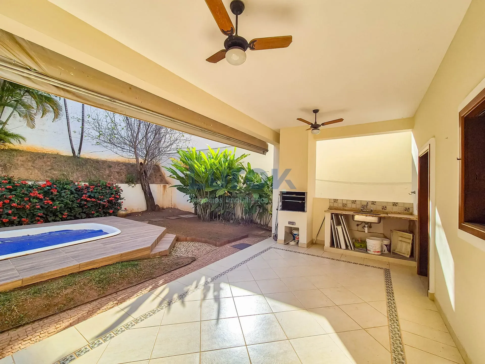 Casa, 4 quartos, 330 m² - Foto 26