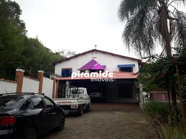 Casa com 9120m² 3 quartos e 4 banheiros, à venda, no bairro Pau de Saia em São José dos Campos