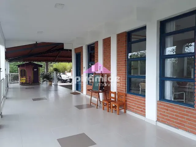 Casa com 9120m² 3 quartos e 4 banheiros, à venda, no bairro Pau de Saia em São José dos Campos