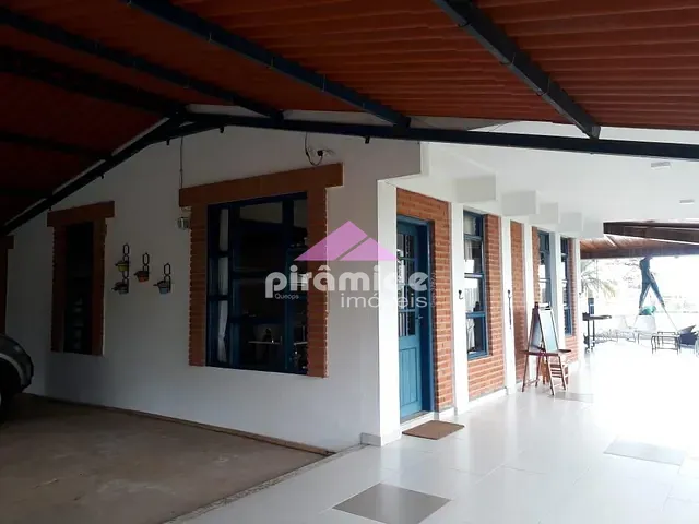 Casa com 9120m² 3 quartos e 4 banheiros, à venda, no bairro Pau de Saia em São José dos Campos