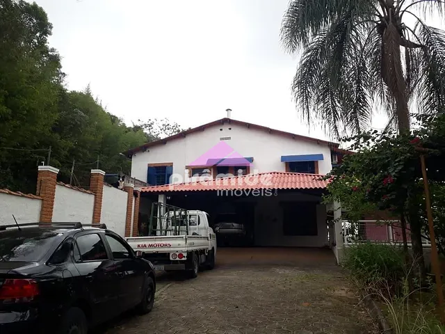 Casa com 9120m² 3 quartos e 4 banheiros, à venda, no bairro Pau de Saia em São José dos Campos