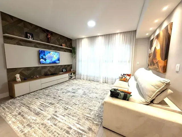 Casa com 354m² 4 quartos e 5 banheiros, à venda, no bairro Bairro dos Guedes em Tremembé
