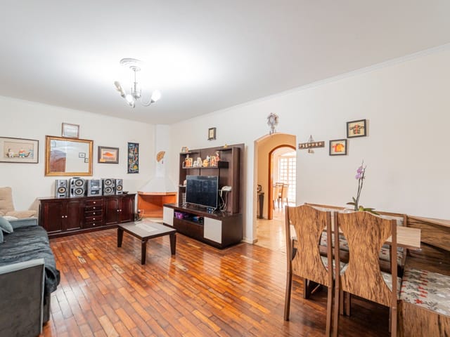 Foto do Casa - Casa tipo para venda em Jardim Alzira com 3 quartos, sendo 1 suíte, 175m² | Lares e Andares Imóveis