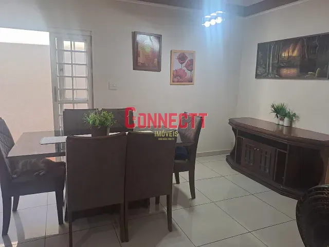 Casa com 198m² 3 quartos e 2 banheiros, à venda, no bairro Vila Tibério em Ribeirão Preto