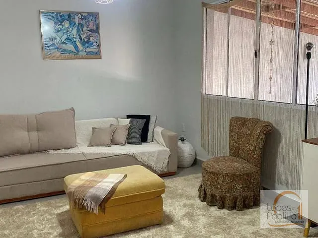 Casa com 100m² 2 quartos e 3 banheiros, à venda, no bairro Jardim Brogotá em Atibaia