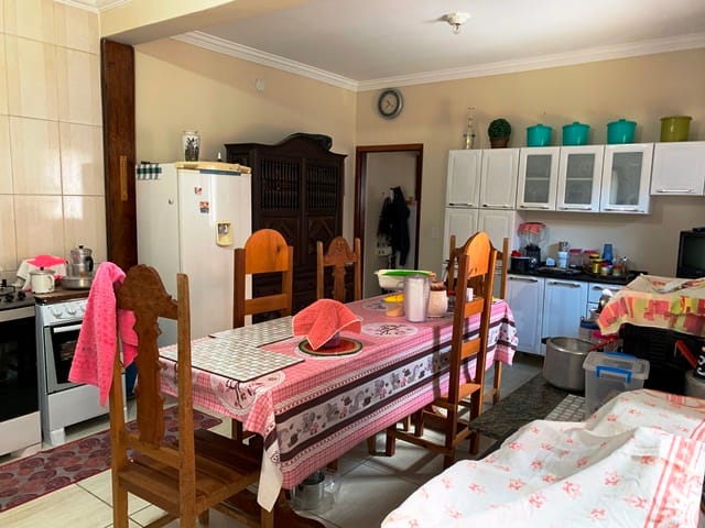 Casa com 174m² 3 quartos e 2 banheiros, à venda, no bairro Residencial e Comercial Cidade Morumbi em Pindamonhangaba