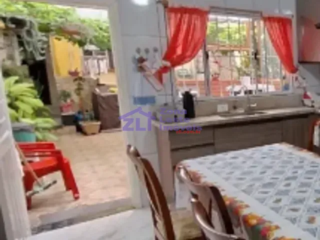 Casa 4 quartos e 2 banheiros, à venda, no bairro Cidade Líder em São Paulo