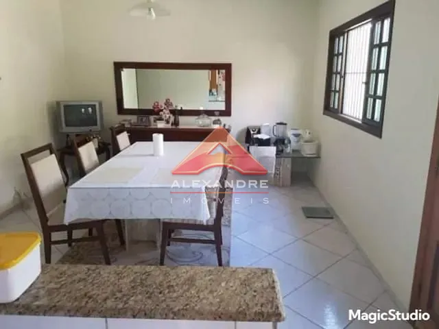 Casa com 300m² 3 quartos e 1 banheiro, à venda, no bairro Cidade Morumbi em São José dos Campos