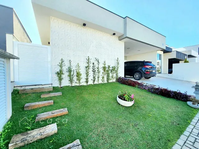 Casa com 300m² 3 quartos e 4 banheiros, à venda, no bairro Residencial Ouro Ville em Taubaté