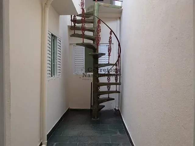 Casa com 150m², à venda, no bairro Parque Santo Antônio em Jacareí
