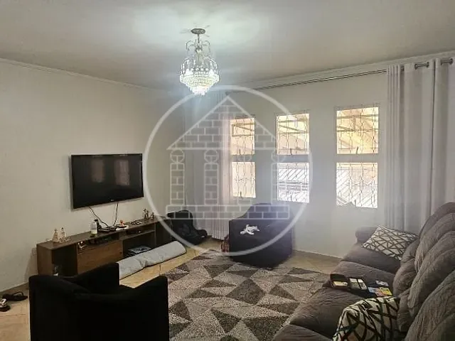 Casa com 200m² 3 quartos e 2 banheiros, à venda, no bairro Terceira Divisão de Interlagos em São Paulo
