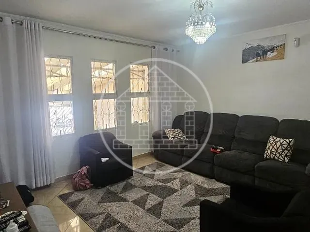 Casa com 200m² 3 quartos e 2 banheiros, à venda, no bairro Terceira Divisão de Interlagos em São Paulo