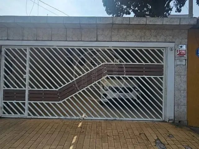Casa com 200m² 3 quartos e 2 banheiros, à venda, no bairro Terceira Divisão de Interlagos em São Paulo