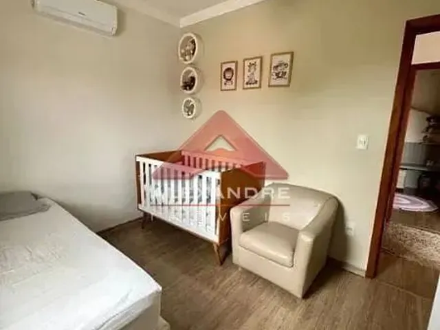 Casa com 125m² 3 quartos e 1 banheiro, à venda, no bairro Jardim São Vicente em São José Dos Campos