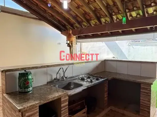 Casa com 250m² 3 quartos e 3 banheiros, à venda, no bairro Jardim Maria Imaculada II em Brodowski