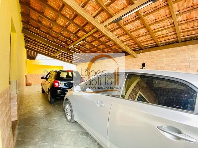 Casa com 370m² 3 quartos e 2 banheiros, à venda, no bairro Recreio Estoril em Atibaia