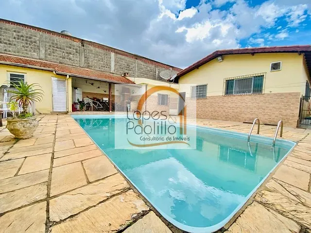 Casa com 370m² 3 quartos e 2 banheiros, à venda, no bairro Recreio Estoril em Atibaia