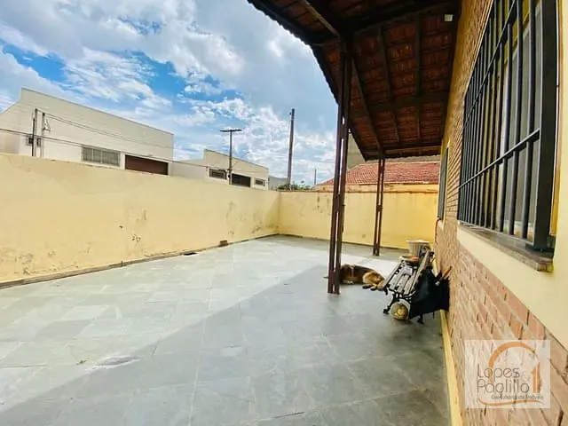 Casa com 370m² 3 quartos e 2 banheiros, à venda, no bairro Recreio Estoril em Atibaia