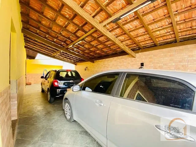 Casa com 370m² 3 quartos e 2 banheiros, à venda, no bairro Recreio Estoril em Atibaia