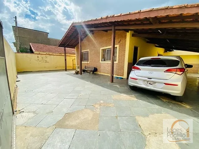 Casa com 370m² 3 quartos e 2 banheiros, à venda, no bairro Recreio Estoril em Atibaia