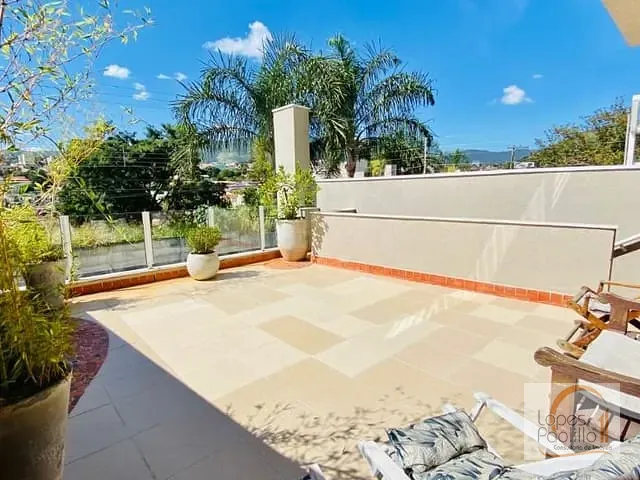 Casa com 189m² 3 quartos e 4 banheiros, à venda, no bairro Jardim Paulista em Atibaia