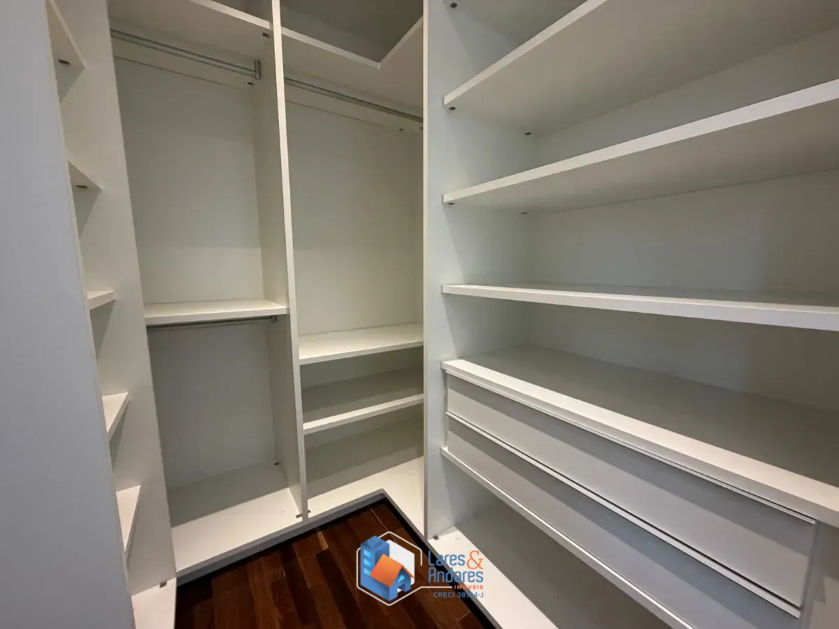 Casa, 4 quartos, 334 m² - Foto 34