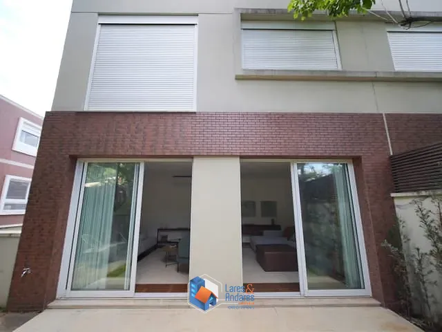 Casa com 334m² 4 quartos e 7 banheiros, à venda, no bairro Real Parque em São Paulo