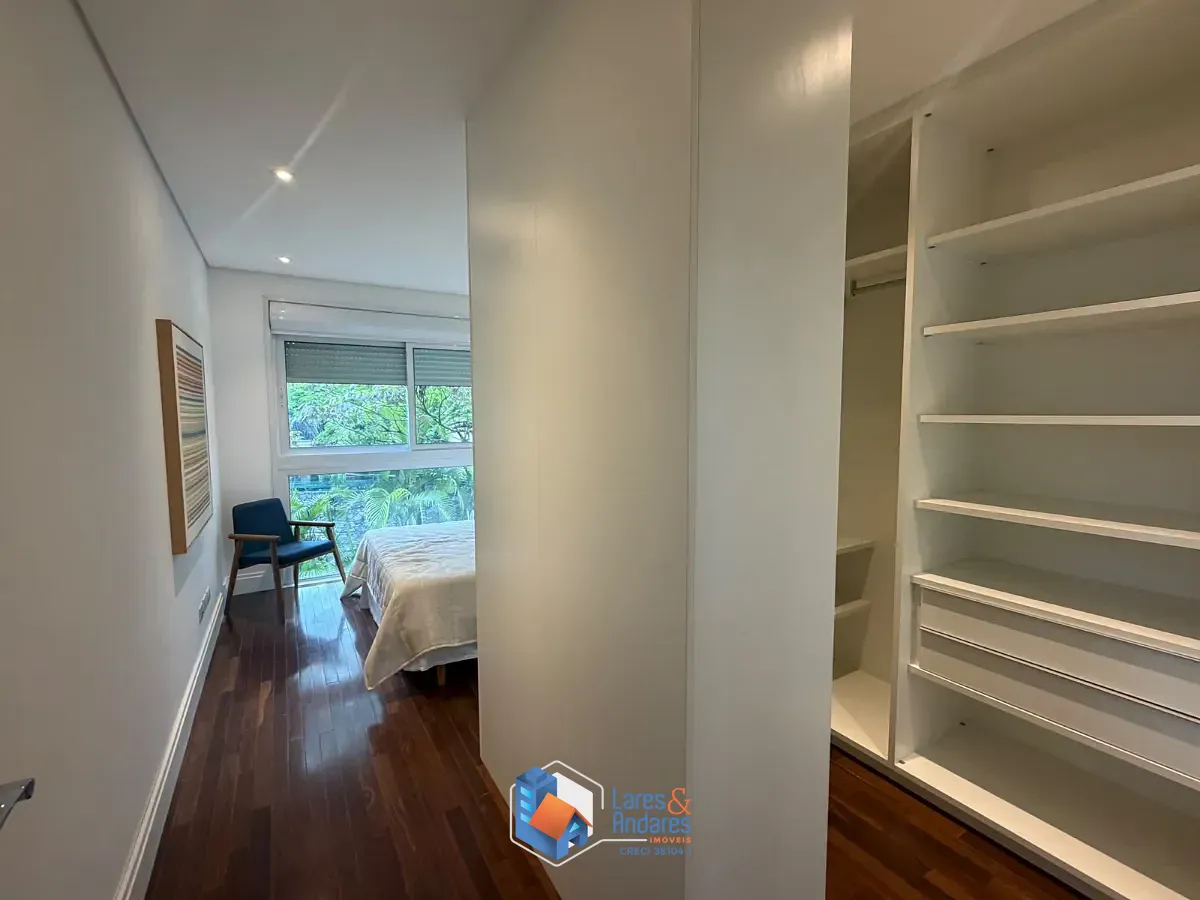 Casa, 4 quartos, 334 m² - Foto 38