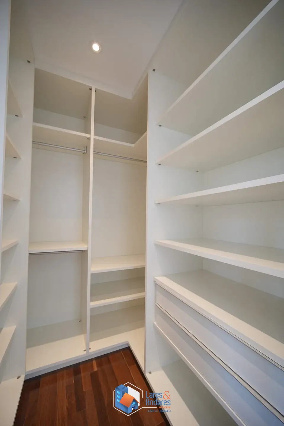 Casa, 4 quartos, 334 m² - Foto 9
