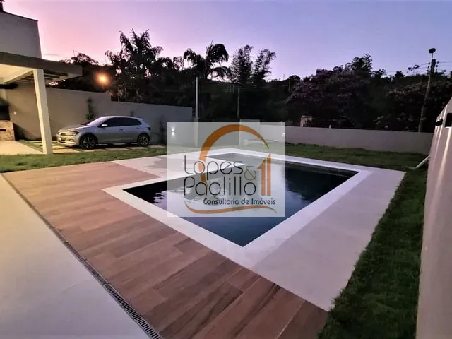 Casa com 420m² 3 quartos e 3 banheiros, à venda, no bairro Portão em Atibaia