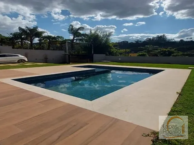 Casa com 420m² 3 quartos e 3 banheiros, à venda, no bairro Portão em Atibaia