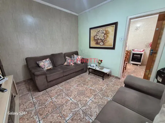 Casa 2 quartos e 1 banheiro, à venda, no bairro Baeta Neves em São Bernardo do Campo