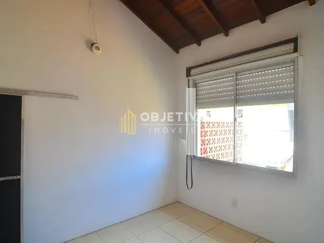 Casa com 130m² 2 quartos e 2 banheiros, à venda, no bairro Igara em Canoas