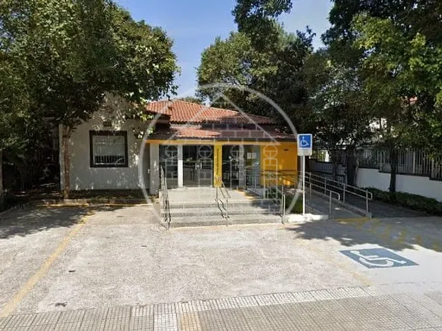 Casa com 900m², para alugar, no bairro Pinheiros em São Paulo