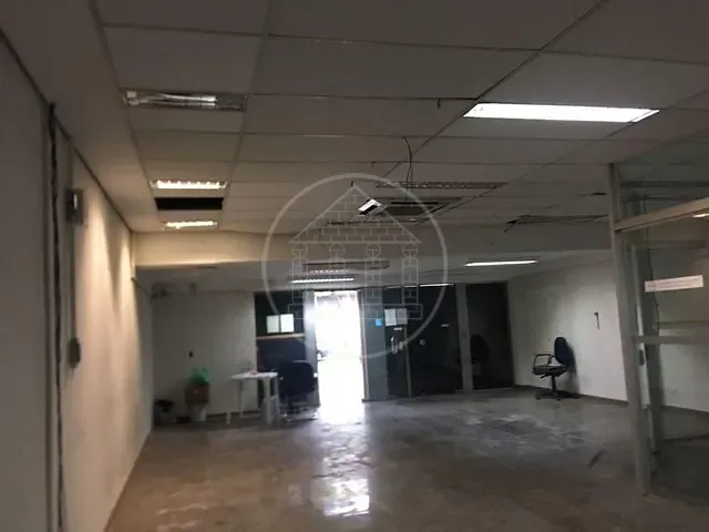 Casa com 900m², para alugar, no bairro Pinheiros em São Paulo